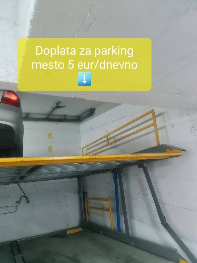 Апартаменты Porodicno-Poslovni Udoban Stan Белград Экстерьер фото